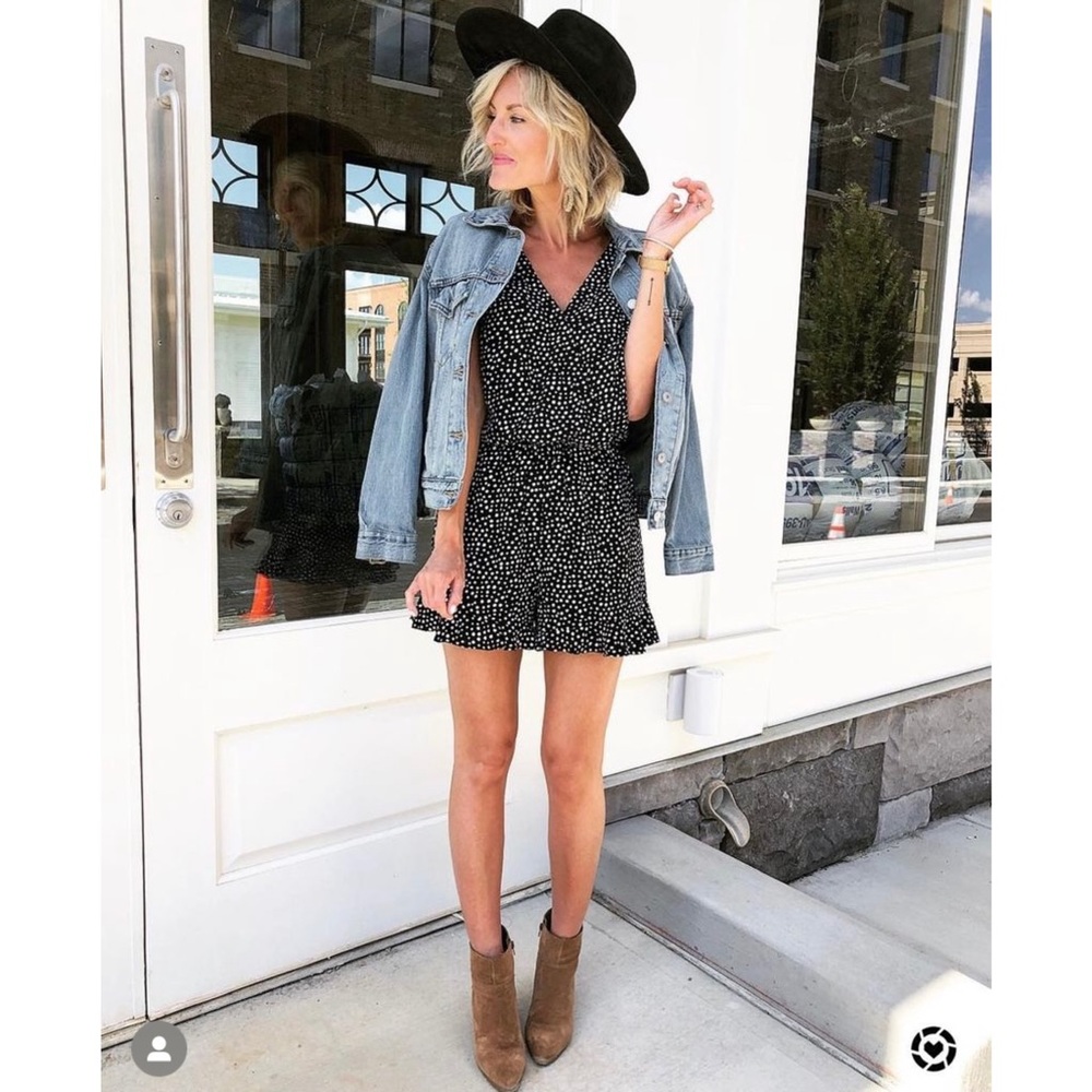 LOFT Ruffle Romper Black & White Size Small